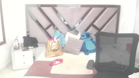 natalia5560 online show from 03-12-25, 09:03