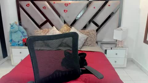 natalia5560 online show from 10-12-25, 01:21