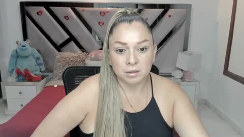natalia5560 online show from 11-01-25, 01:24