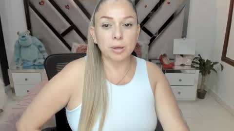 natalia5560 online show from 11-17-25, 01:06