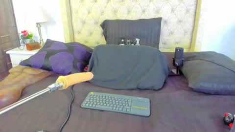 Natalia online show from 02-22-25, 04:18