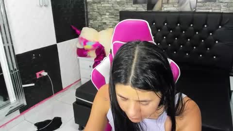 nataliatompsonx1 online show from 10-07-25, 06:10