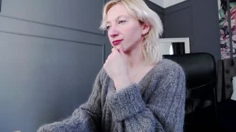 Natalie online show from 12-02-24, 10:39