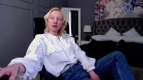 Natalie online show from 02-27-25, 11:10