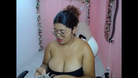 natalie_tits1 online show from 10-23-25, 06:50