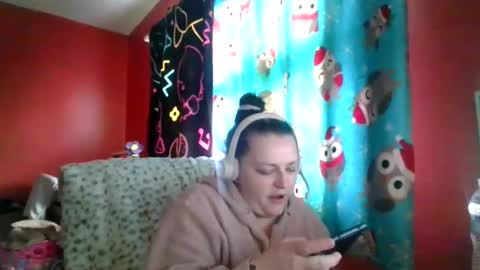 Snapshot of nataliedays chatting on 12-21-24, 04:46 Natalie online show from 12-21-24, 04:46