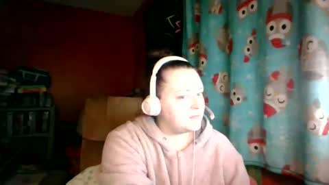 Snapshot of nataliedays chatting on 01-09-25, 12:57 Natalie online show from 01-09-25, 12:57