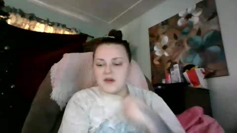 Snapshot of nataliedays chatting on 01-14-25, 09:20 Natalie online show from 01-14-25, 09:20