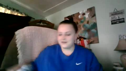 Snapshot of nataliedays chatting on 01-27-25, 08:28 Natalie online show from 01-27-25, 08:28