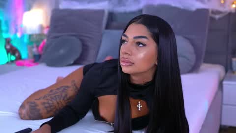 Snapshot of nataliedelices chatting on 10-24-25, 06:48 nataliedelices online show from 10-24-25, 06:48