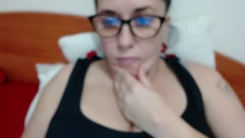 Snapshot of natally565656 chatting on 12-19-24, 02:35 natally online show from 12-19-24, 02:35