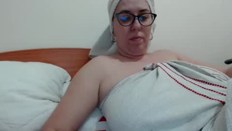Snapshot of natally565656 chatting on 02-14-25, 12:25 natally online show from 02-14-25, 12:25