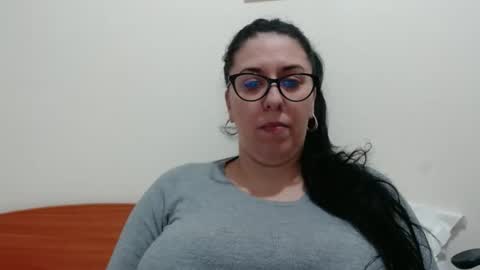 Snapshot of natally565656 chatting on 02-20-25, 12:25 natally online show from 02-20-25, 12:25