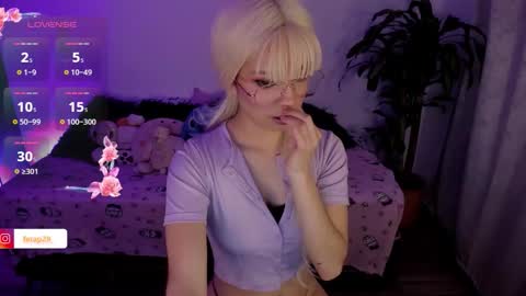 MissNatis online show from 10-11-25, 02:33