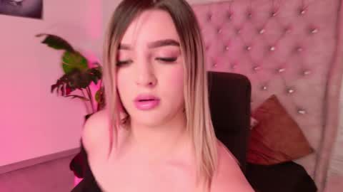 nataly_lblanck online show from 11-04-25, 07:02