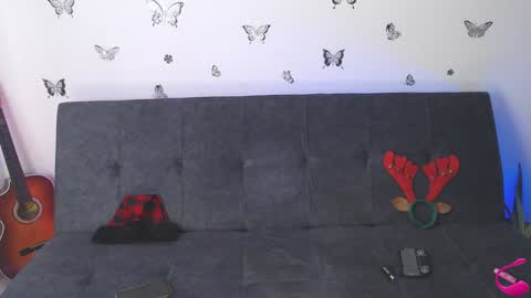   online show from 12-23-24, 08:57