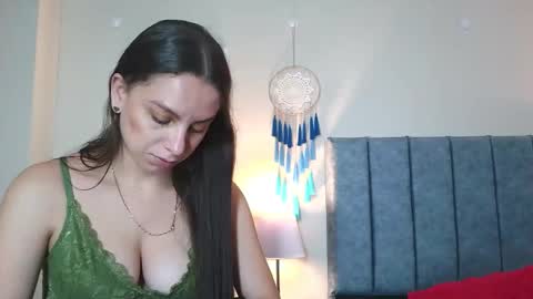 Snapshot of natalyguzman26 chatting on 04-02-26, 11:19 Nataly online show from 04-02-26, 11:19