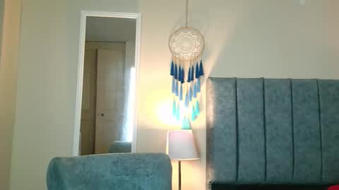 Snapshot of natalyguzman26 chatting on 04-13-26, 11:27 Nataly online show from 04-13-26, 11:27