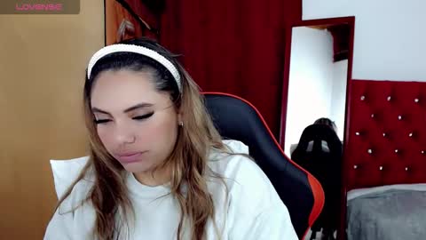 natasha__magics online show from 10-09-25, 03:15