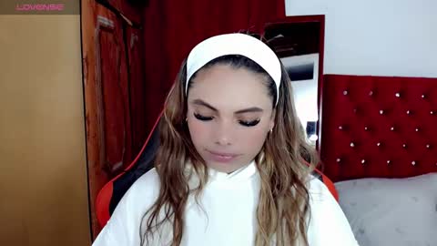 natasha__magics online show from 10-11-25, 02:00
