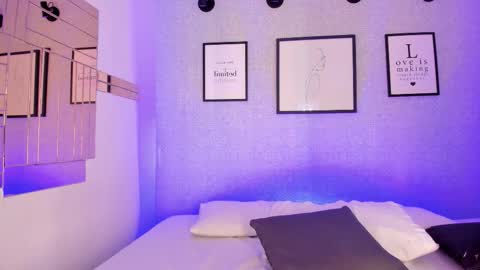  Natasha  online show from 12-19-25, 12:34