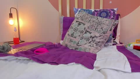 N A T A S H A  online show from 01-29-25, 03:33