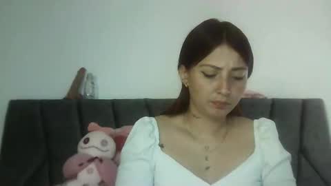 natalia online show from 10-15-25, 05:57