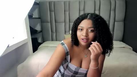 N A T A S H A online show from 09-24-25, 08:23