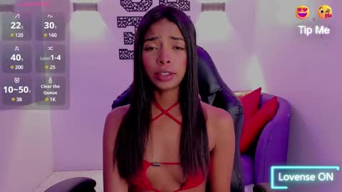 Snapshot of natasha_smith_ws chatting on 12-17-24, 04:32 Natasha  online show from 12-17-24, 04:32