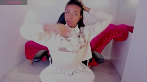 Snapshot of natasha_smith_ws chatting on 02-14-25, 04:52 Natasha  online show from 02-14-25, 04:52