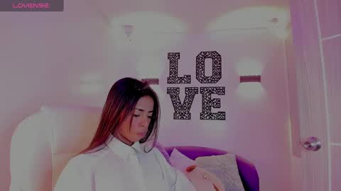 Snapshot of natasha_smith_ws chatting on 02-22-25, 09:59 Natasha  online show from 02-22-25, 09:59