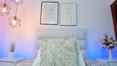 natasha_stone6 online show from 10-02-25, 12:56