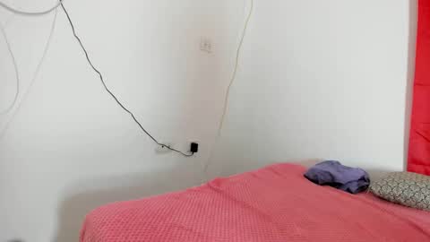 natashahot_21 online show from 09-15-25, 08:53