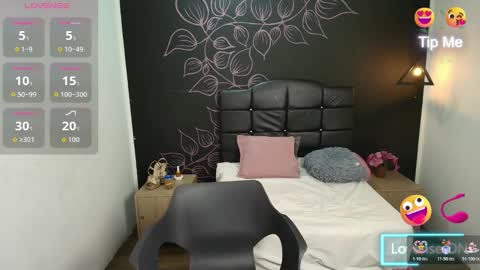 Natasha Mason online show from 10-17-25, 11:57