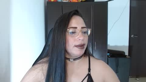 Natasha Smithe  online show from 10-09-25, 09:24