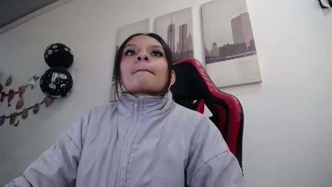 Snapshot of natashax_hot chatting on 10-20-25, 05:02 Natashax online show from 10-20-25, 05:02