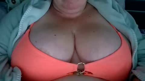 NatashaXL online show from 09-24-25, 08:50