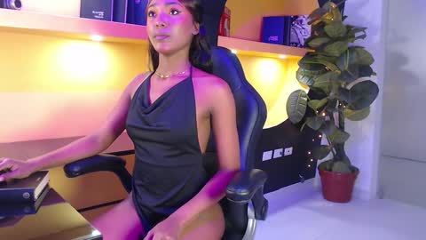 nathalia online show from 10-08-25, 11:52