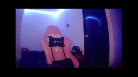 Snapshot of nath_hotboy666 chatting on 10-11-25, 04:33 nath_hotboy666 online show from 10-11-25, 04:33