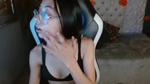 nathaliasweet_1_ online show from 10-20-25, 02:50