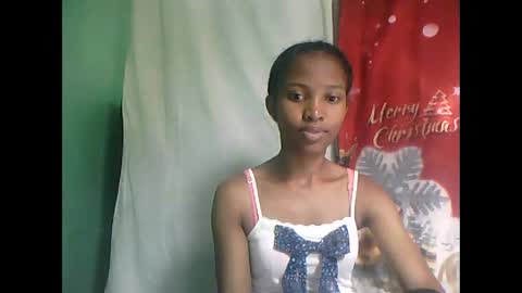 nathalie004 online show from 10-08-25, 05:49