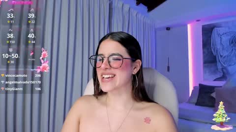 Snapshot of nathalie_rivers chatting on 12-10-24, 09:44 NATHALIE online show from 12-10-24, 09:44