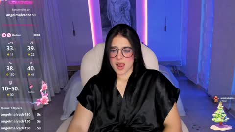 Snapshot of nathalie_rivers chatting on 12-12-24, 08:14 NATHALIE online show from 12-12-24, 08:14