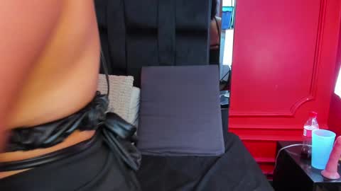 nathalie rossel online show from 01-14-25, 01:15