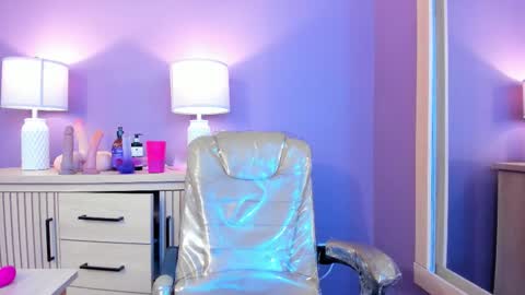 nathalie rossel online show from 12-20-25, 05:31