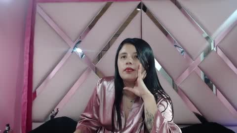 Snapshot of nathaly_low chatting on 01-22-25, 06:52 nathaly low online show from 01-22-25, 06:52