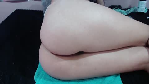 Snapshot of nathaly_low chatting on 02-06-25, 08:50 nathaly low online show from 02-06-25, 08:50