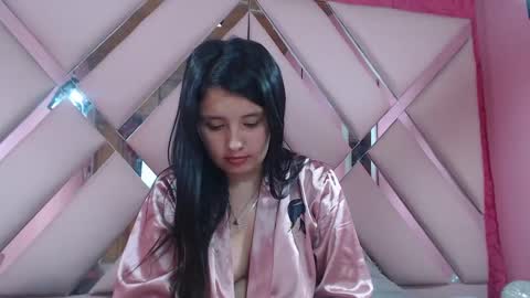 Snapshot of nathaly_sweet23 chatting on 01-31-25, 09:37 Nathaly sweet online show from 01-31-25, 09:37