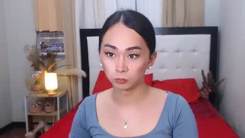 Snapshot of nathalyastone chatting on 12-20-24, 01:00 SWEET NATHALYA online show from 12-20-24, 01:00