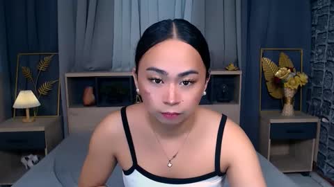 Snapshot of nathalyastone chatting on 09-27-25, 02:16 SWEET NATHALYA online show from 09-27-25, 02:16
